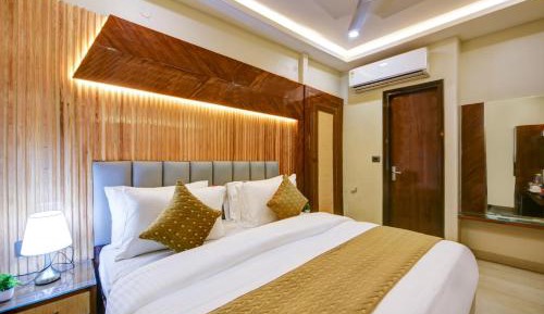 Prestige Room