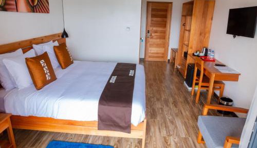 Deluxe Double Room with Shower
