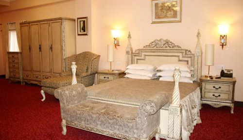 Presidential Suite