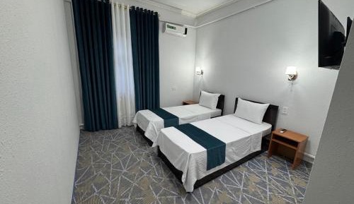 Twin Room with Private Bathroom