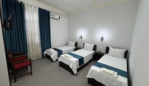 Triple Room with Private Bathroom