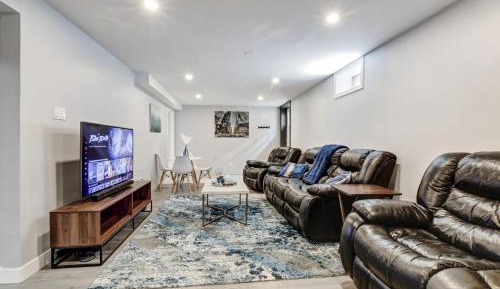 Two-Bedroom Suite