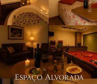 Deluxe Suite with Spa Bath