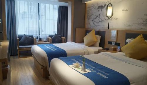 Double Room with Two Double Beds