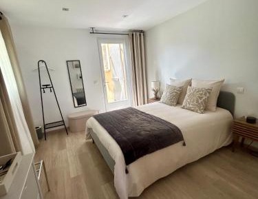 Double Room with Pool View