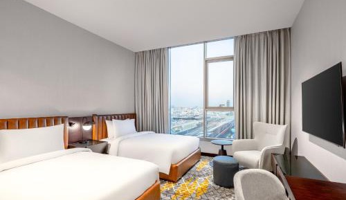 Standard Twin Room with City View