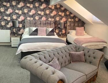 Comfort Triple Room with Shower