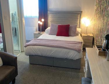 Small Double Room