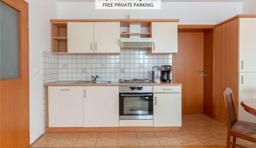 Four-Bedroom Apartment with Balcony