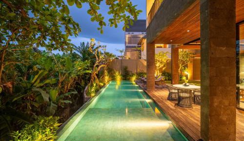 Five-Bedroom Villa