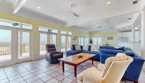 Four bedroom holiday home 