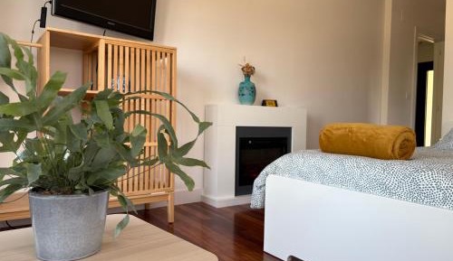 Suite with Garden View