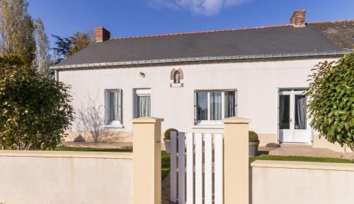 Holiday Home (5 Adults)