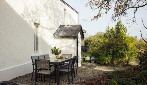 Four-Bedroom Holiday Home