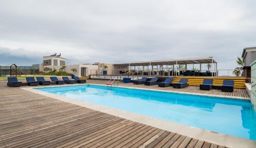 Two-Bedroom Apartment with Ocean View
