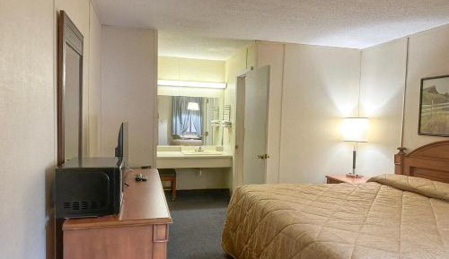 King Bed Non-Smoking