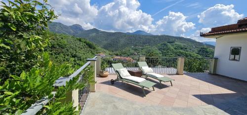 Double Room with Mountain View