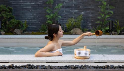 KOUM Signature Suite B