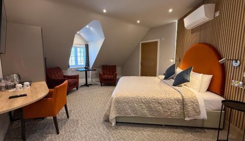 Superior King Room