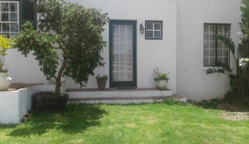 Deluxe Double or Twin Room with Garden View