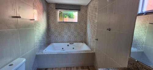 Deluxe Suite with Spa Bath
