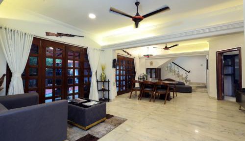 Queen Room