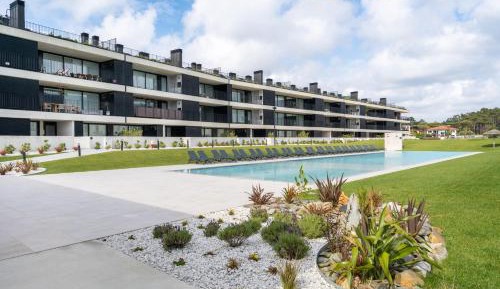 Three-Bedroom Deluxe Apartment