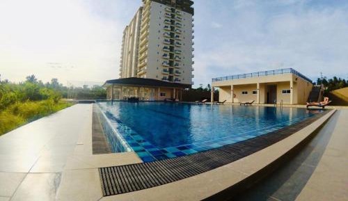 Two-Bedroom Apartment with Balcony and Sea View