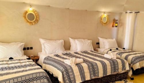Double or Twin Room with Private Bathroom