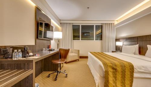 Premium Suite (2 Adults)