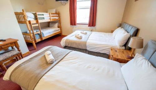Family Room with Sea View