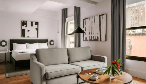 Spacious King Room with Sofa Bed