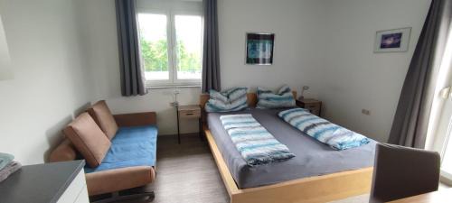 Twin Room with Private Bathroom