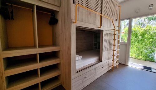 Bed in 4-Bed Mixed Dormitory Room