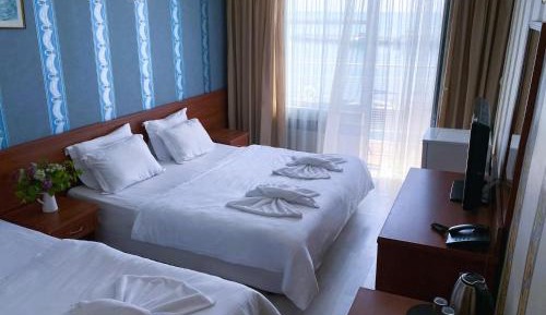 Triple Room with Balcony