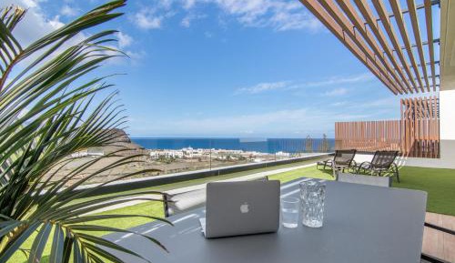 Superior One-Bedroom Apartment