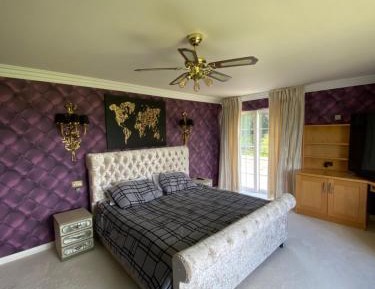 Superior King Room