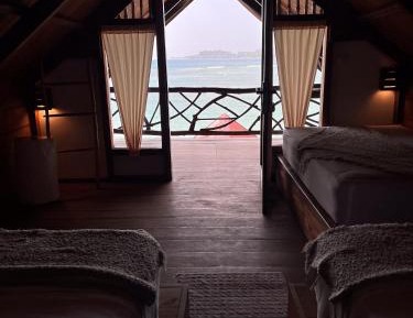 Triple Room with Sea View