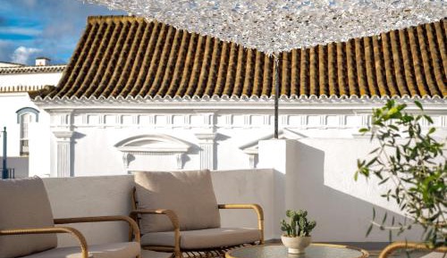 One-Bedroom Apartment with Sea View and Terrace