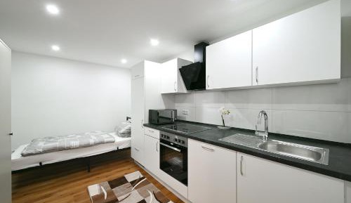 Single Room with Private Bathroom