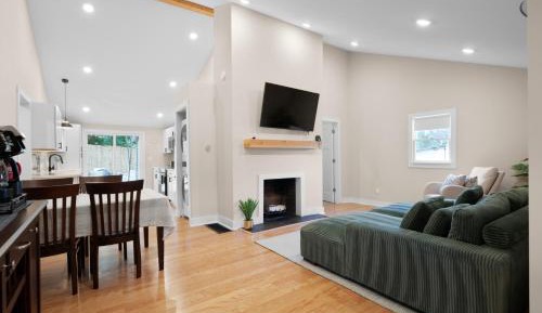 Three-Bedroom Cottage