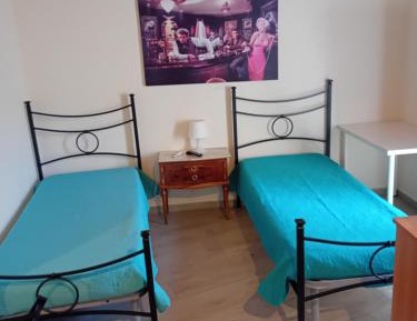 Twin Room with Private Bathroom