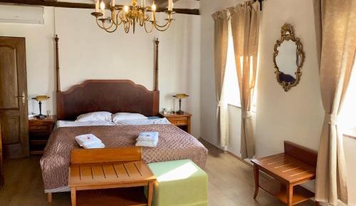 Classic Quadruple Room