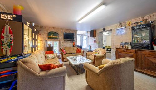 Four-Bedroom Holiday Home