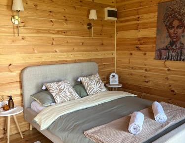Deluxe Bungalow