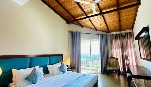 King Room with Mountain View