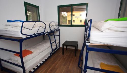 Family Room (4 Adults)