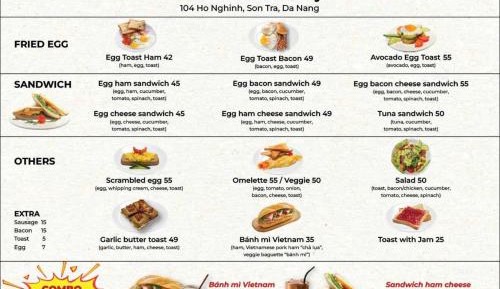 Deluxe Double Room with Balcony and Street View