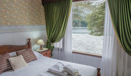 Twin Room with Lake View