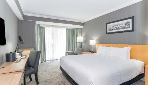 Standard Room, 1 King Bed, Provincial Wing